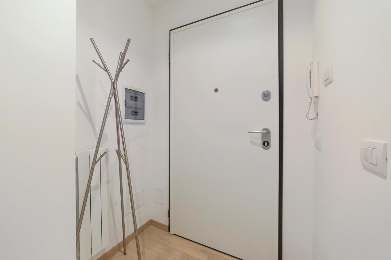Milano Cosy Apt With Balcony! 外观 照片